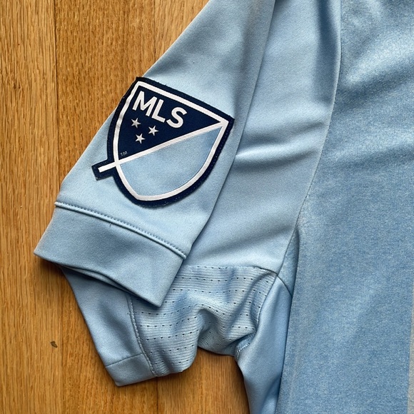 Sporting Kansas City Authentic Jersey - Picture 2 of 5
